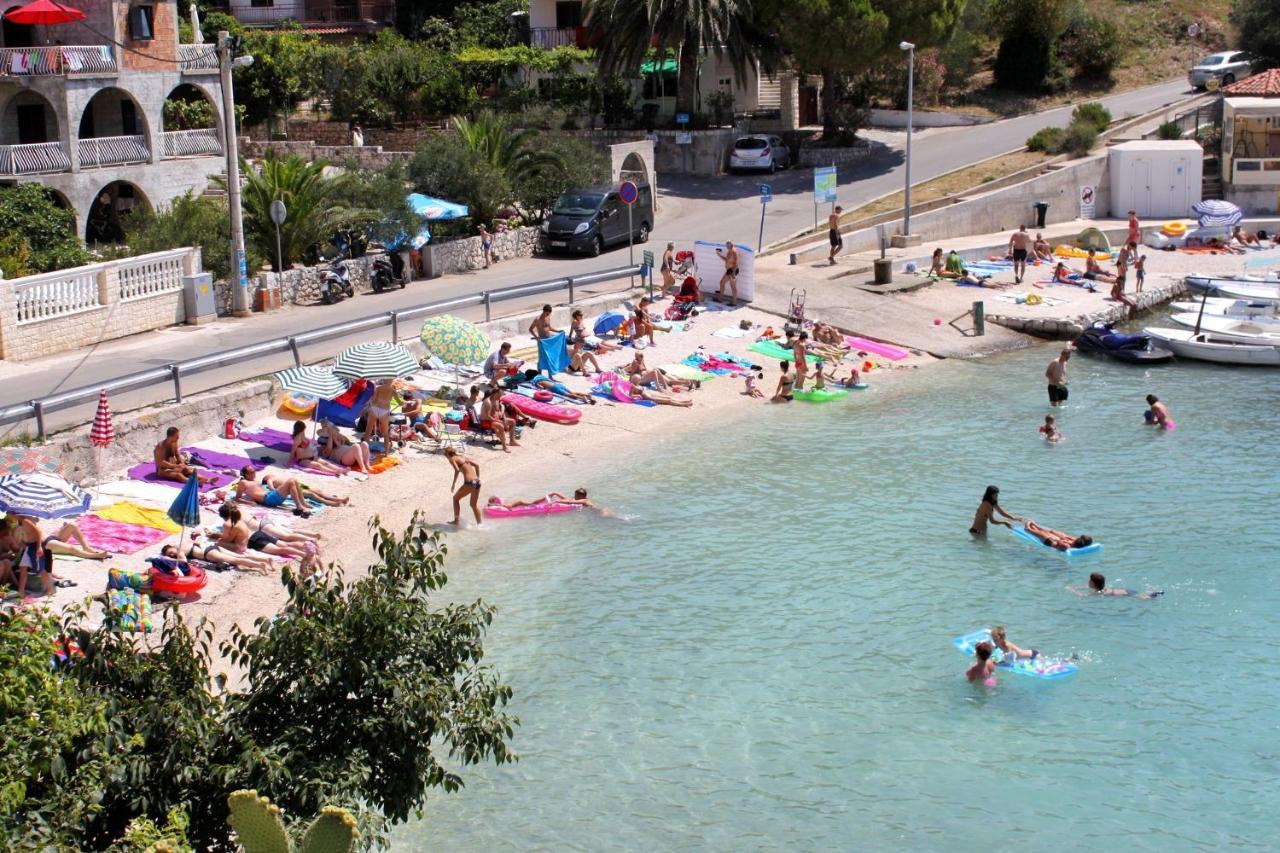 Apartments By The Sea Businci, Ciovo - 9450 Trogir Exteriér fotografie