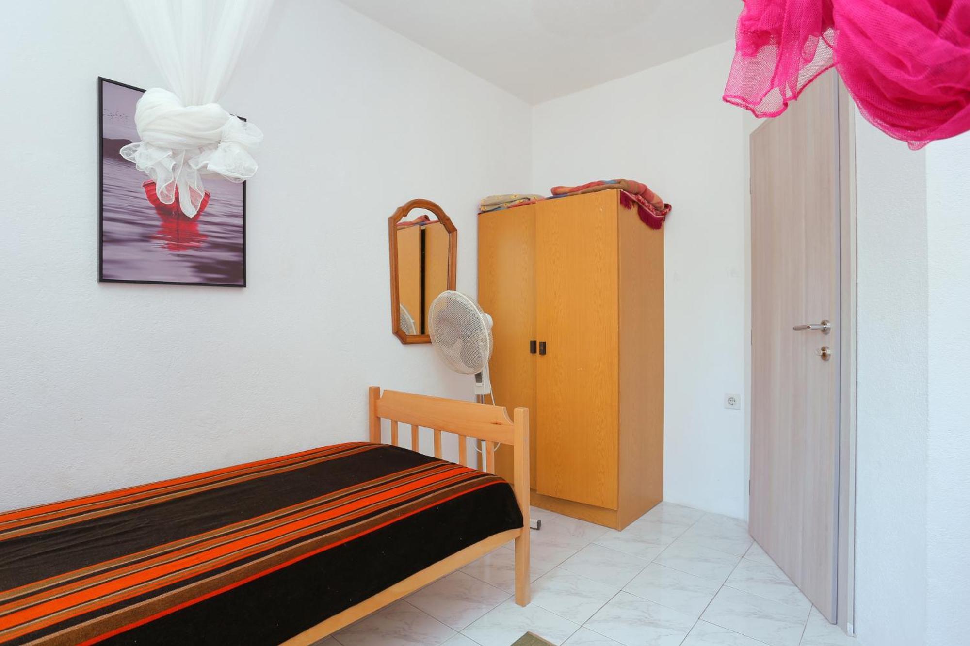 Apartments By The Sea Businci, Ciovo - 9450 Trogir Pokoj fotografie